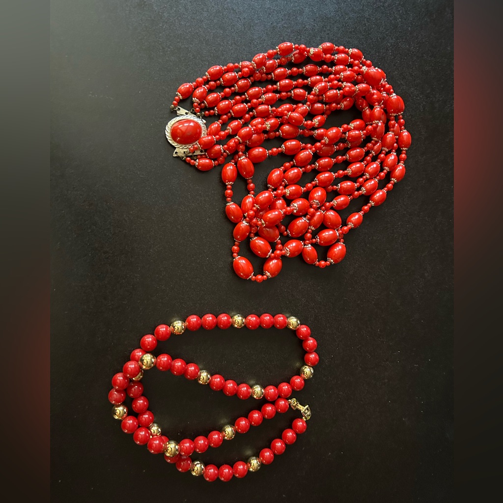Costume Jewelry Necklaces